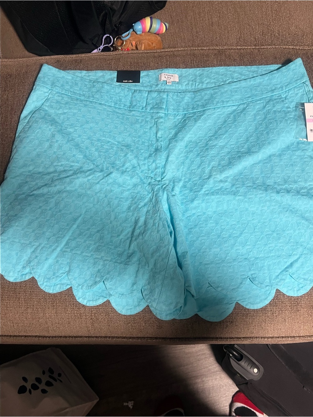 crown & ivy Turquoise Scallop-Hem Bermuda Shorts